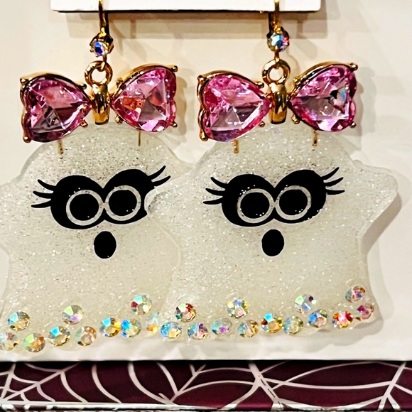 Jewelry - Betsey Johnson Creep It Real Girl Ghost Halloween Dangle Earrings